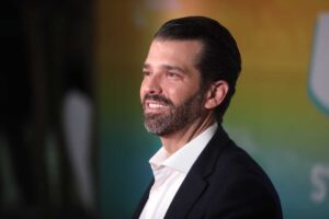 Дональд Трамп-молодший безкоштовно отримав частку в Kalshi, яка могла зрости в ціні у десятки разів