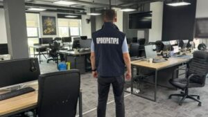 Приймали оплату в крипті: 94 шахрайські кол-центри припинили роботу в межах масштабної спецоперації